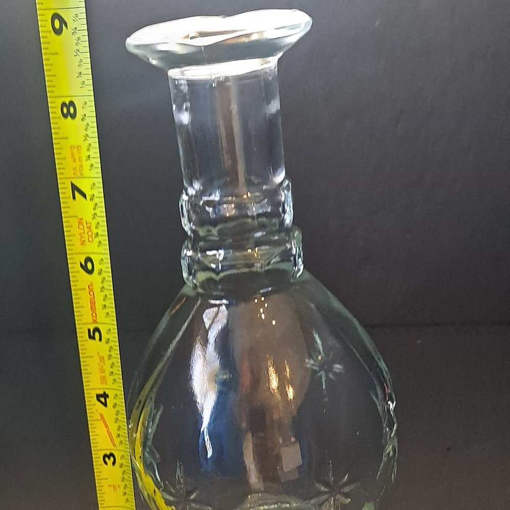 GLASS DESIGN LIQUOR BOTTLE - Picture 7 of 8